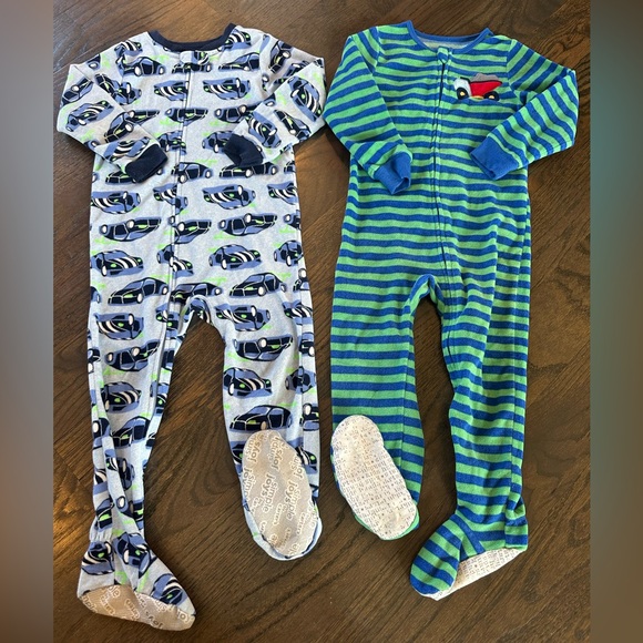 4T Fleece Footie Pajamas - Picture 1 of 6
